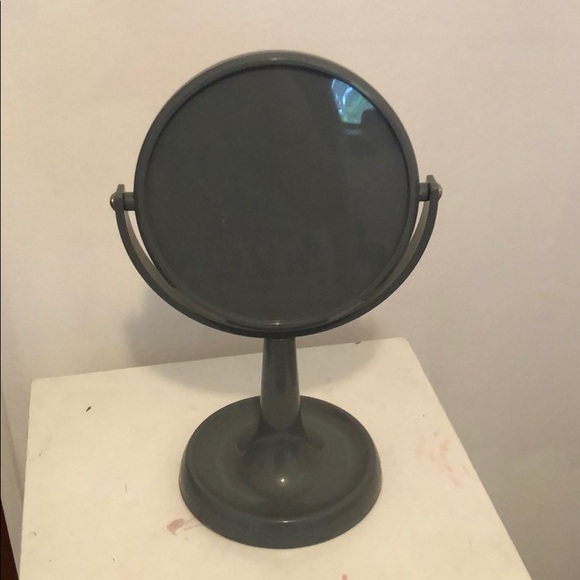 BOGO Gray swivel mirror - Picture 2 of 2